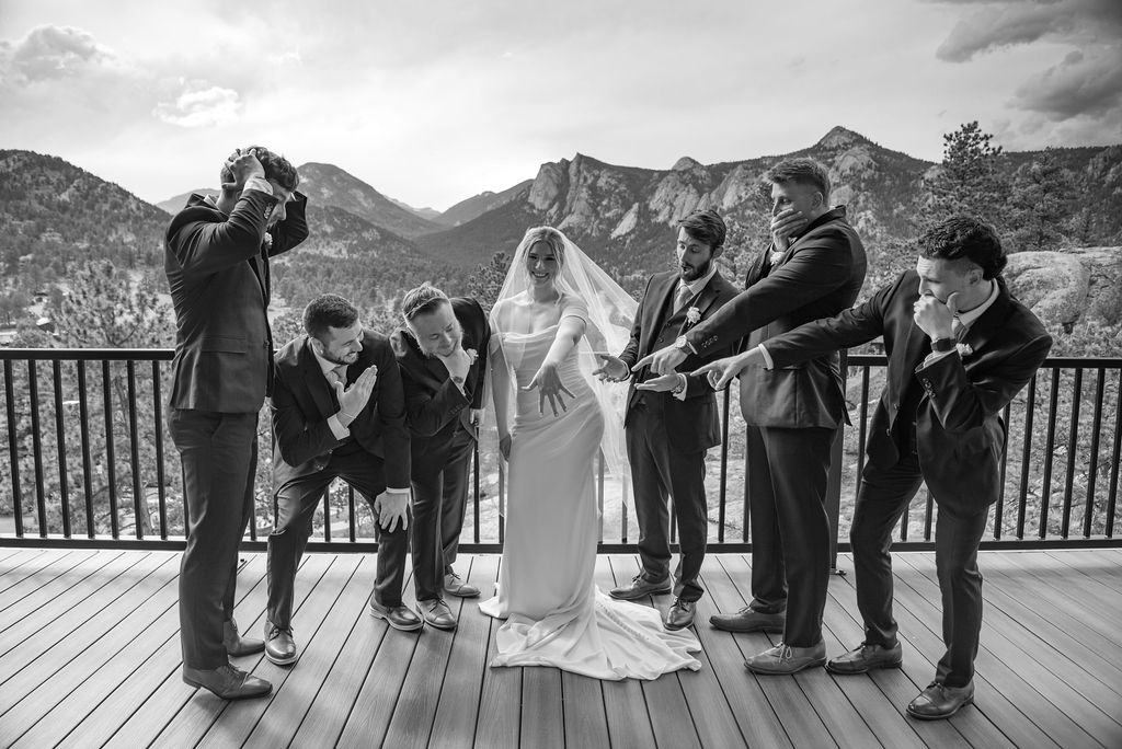 fun bride and groomsmen photos during the wedding at Black Canyon Inn